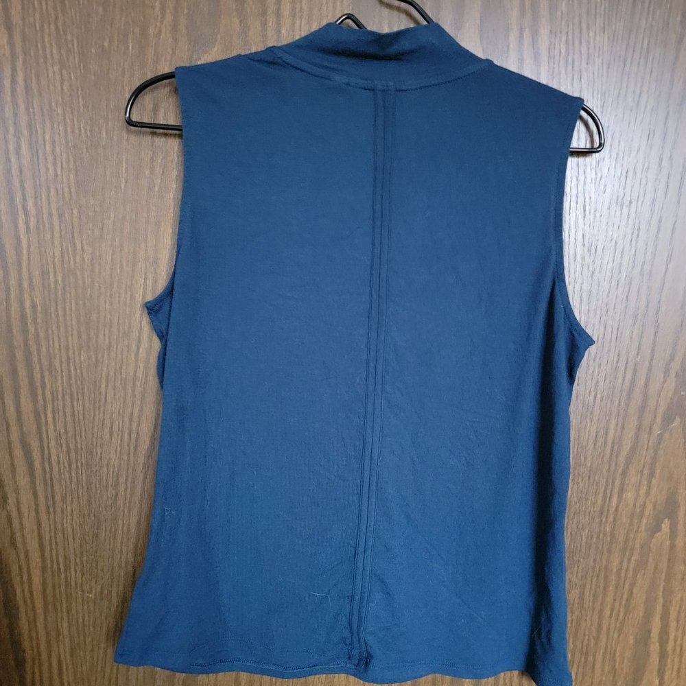 Athleta Teal Blue Mock Turtleneck Tank Top Size Medium - Picture 3 of 13